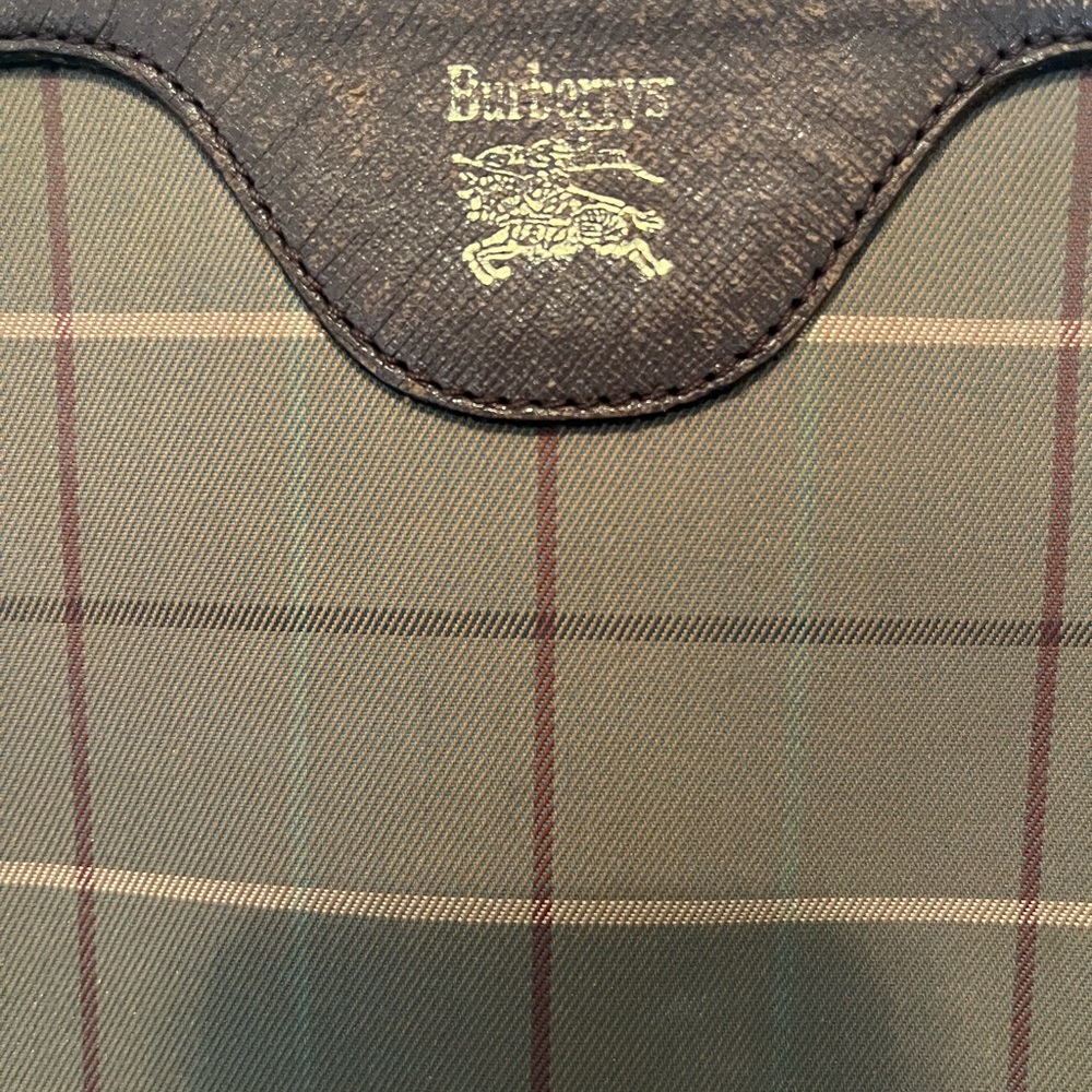 Burberry Cosmetics Pouch/ Clutch - Picture 2 of 10